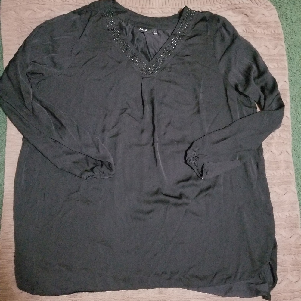 Apt 9 blouse
